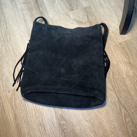 World Market Black Suede Fringe Crossbody Bag Boho Festival Western - Picture 4 of 6